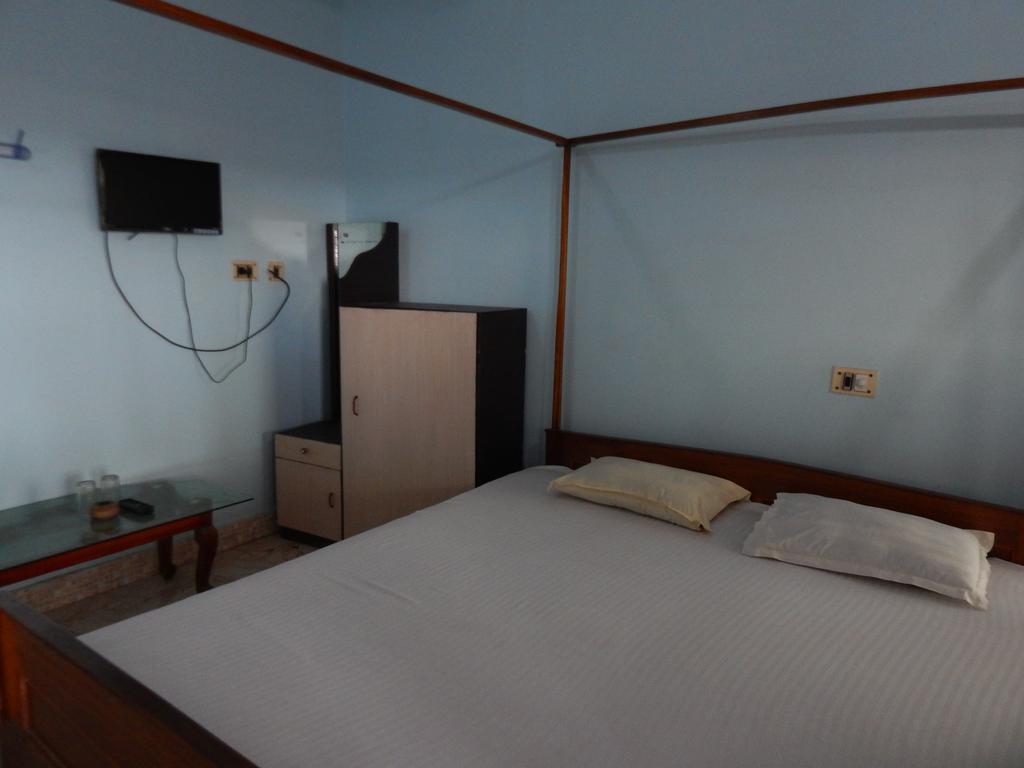Hotel Mainak, Mandarmani Bilik gambar