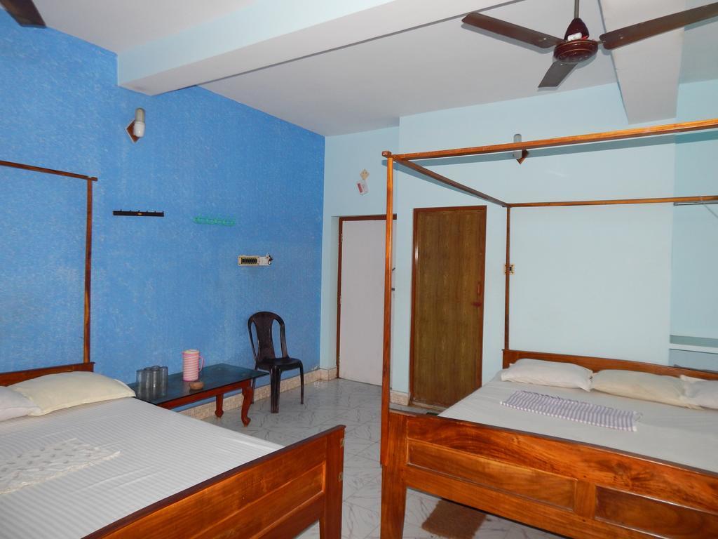Hotel Mainak, Mandarmani Bilik gambar